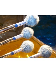 Mazas Vibrafono (2 Pares) Mango Ratan Cabeza Lana Standard Medium Soft Iñaki Sebastian Med: 37 cm.